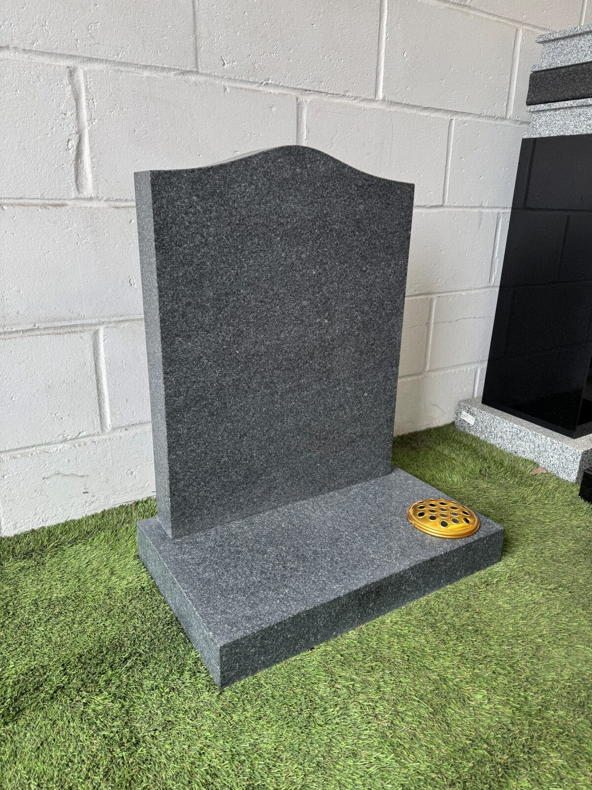 Flint Grey Granite Ogee top Flint Grey Granite Ogee top